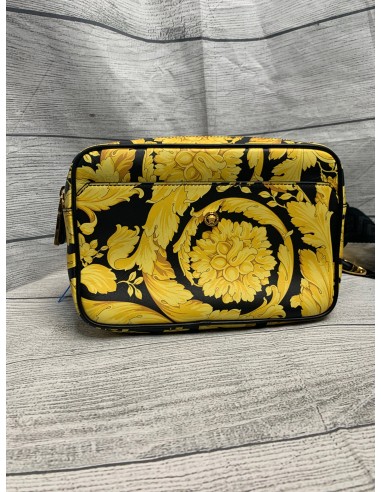 Crossbody By Versace  Size: Medium des créatures d'habitude