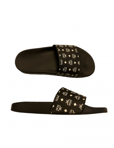 Shoes Designer By MCM  Size: 7 rembourrage situé sous