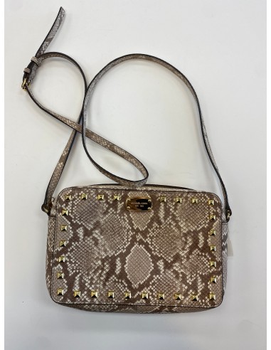 Crossbody Designer By Michael Kors  Size: Medium est présent 